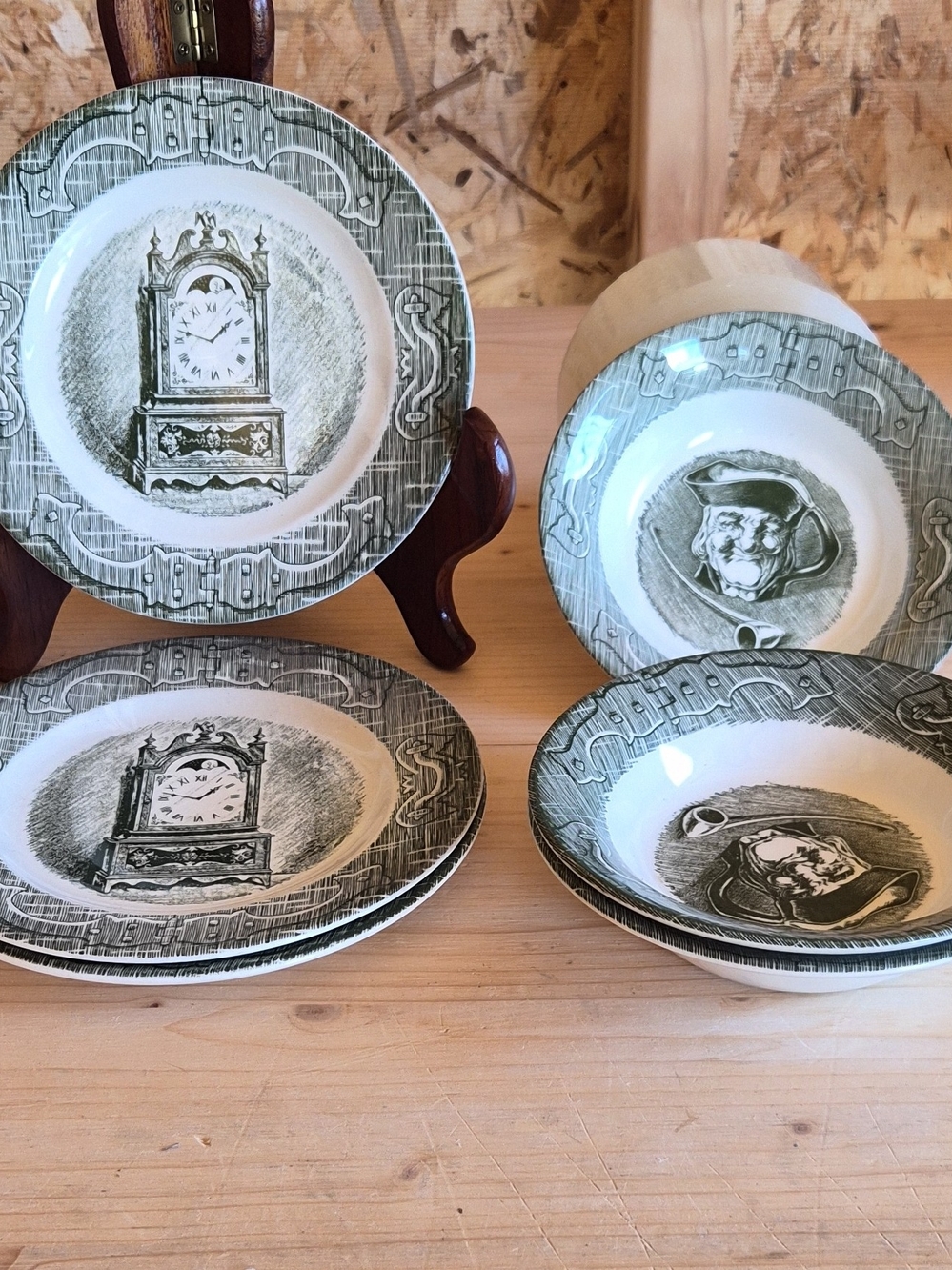 Vintage  Royal China The Old Curiosity Shop 3 bowls and 3 saucers